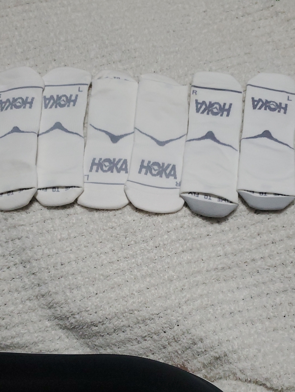 Hoka Men's/Women's No Show Low-Cut Athletic Socks in White with Gray Logo